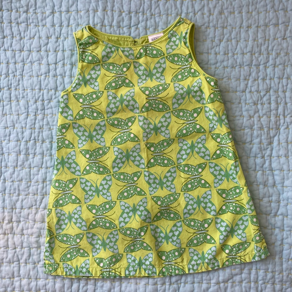 Old Navy Baby Shift Dress in a fun Geometric Butterfly Pattern